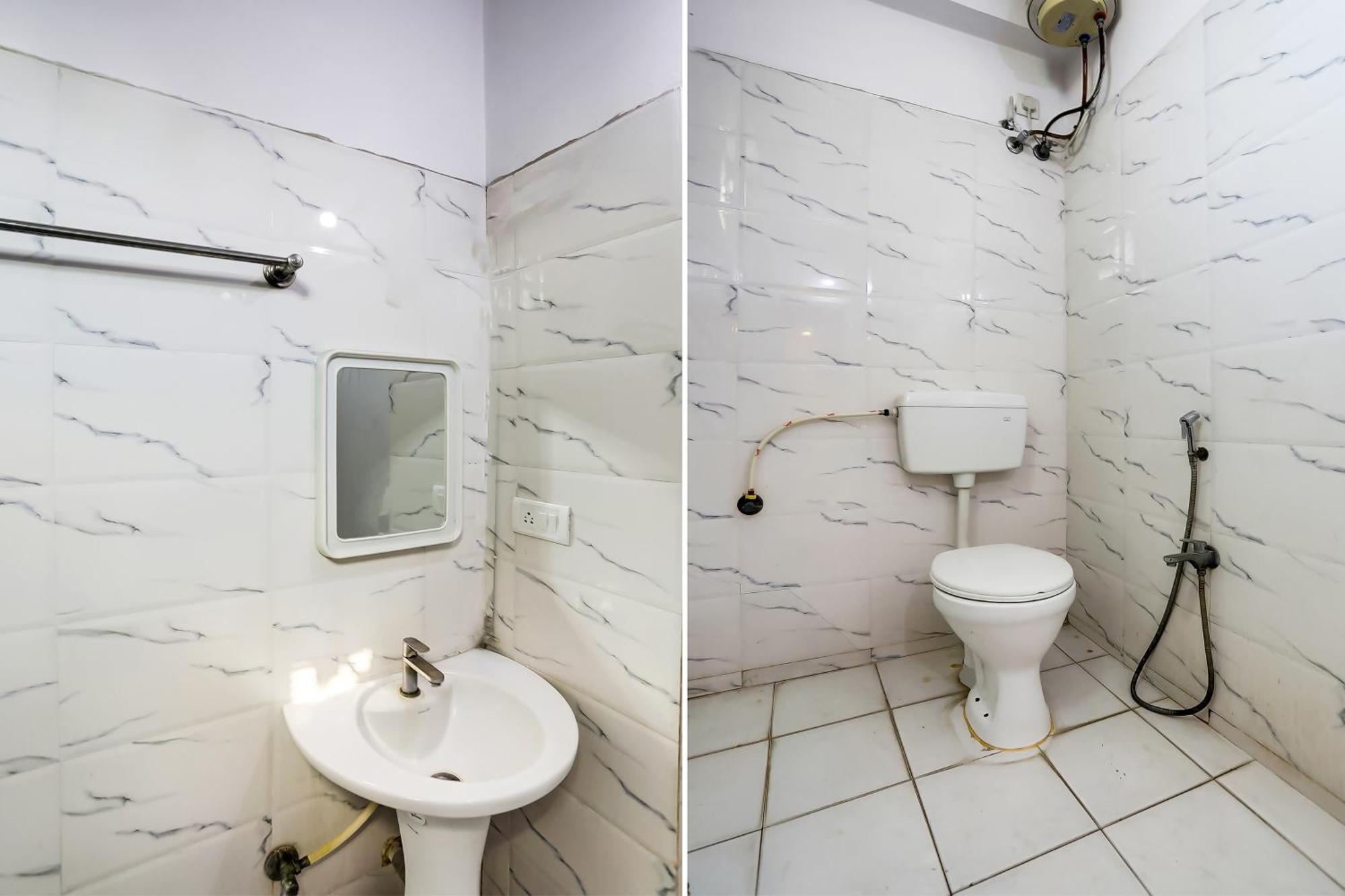 Super Hotel O Vaishnavi Inn Hyderabad Ngoại thất bức ảnh